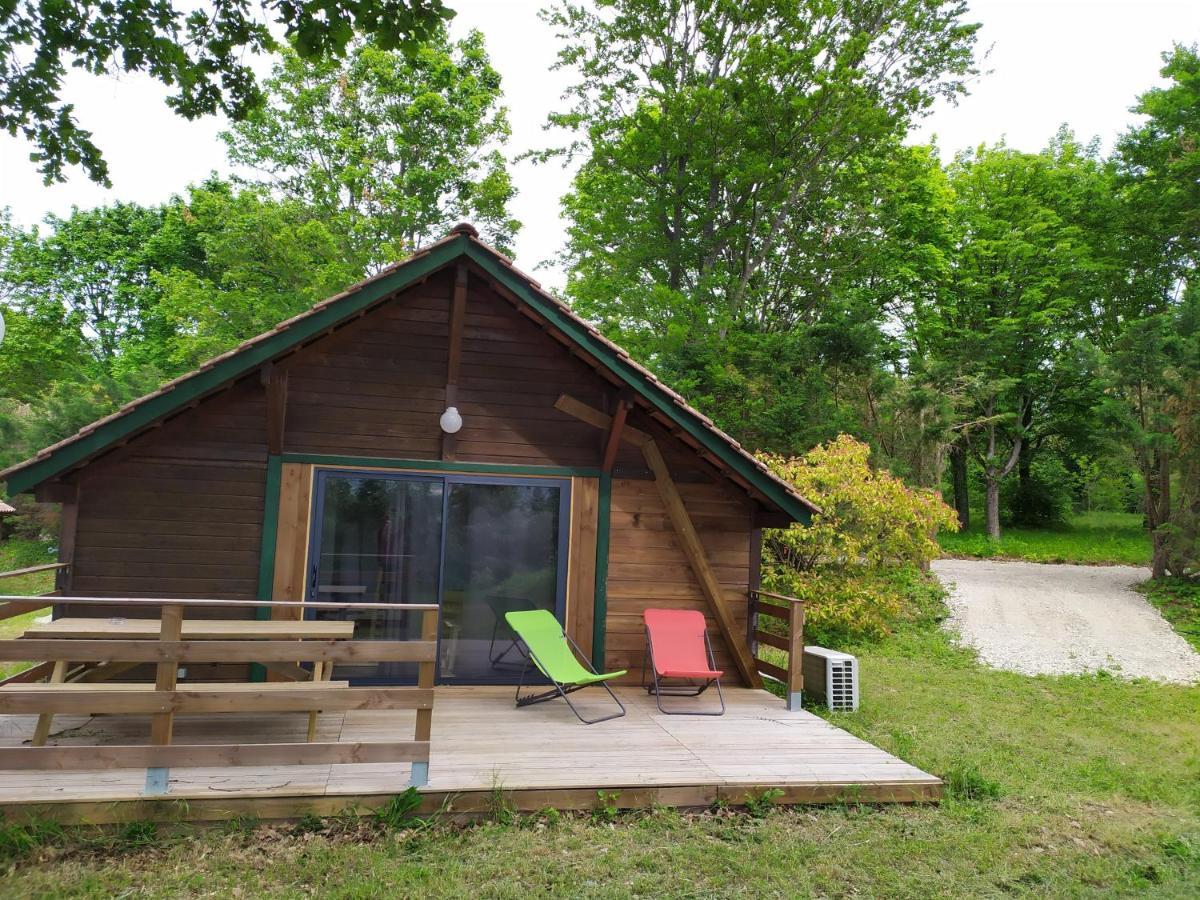 Camping Domaine De Senaud Albon Екстериор снимка