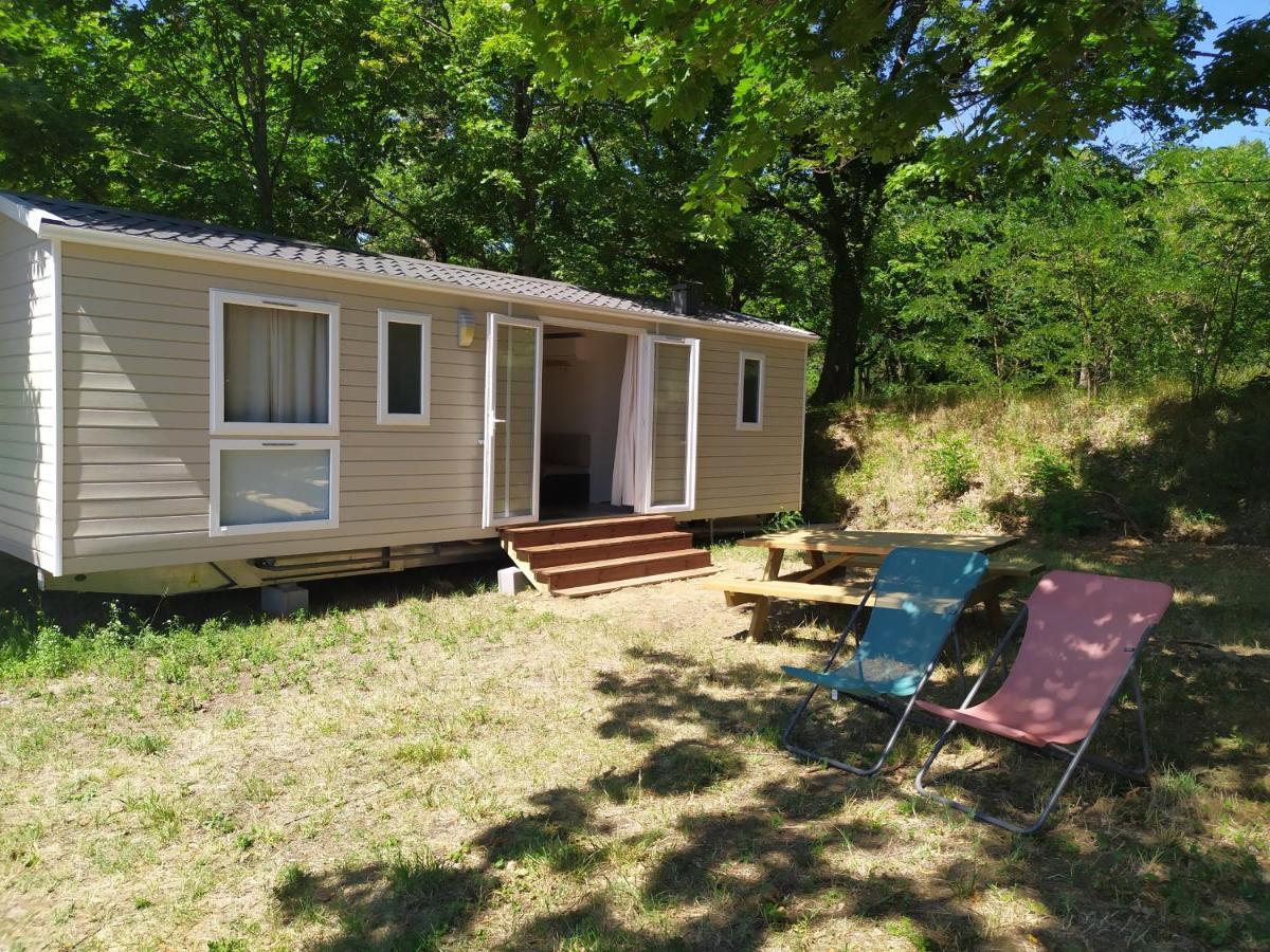 Camping Domaine De Senaud Albon Екстериор снимка