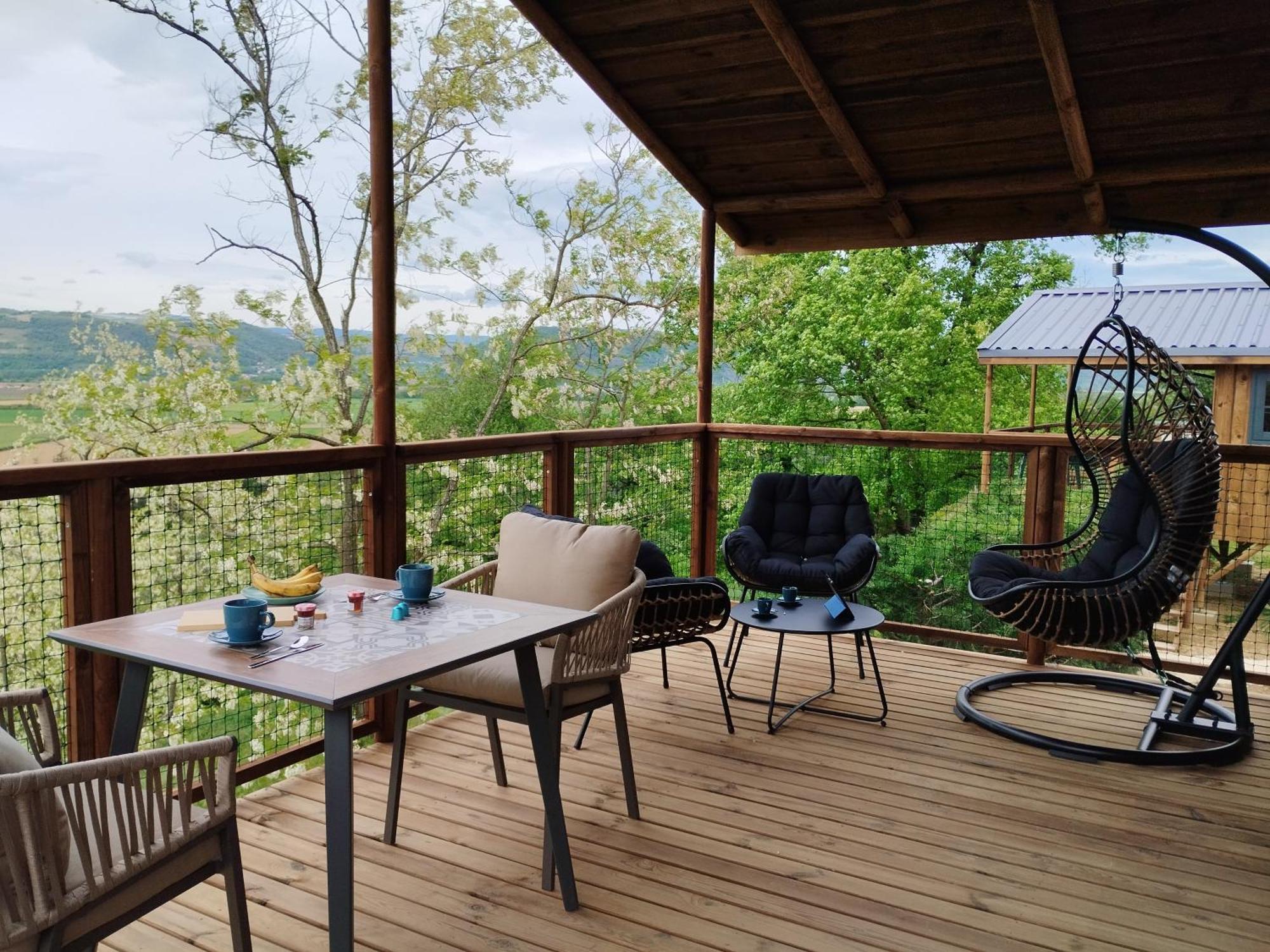 Camping Domaine De Senaud Albon Екстериор снимка