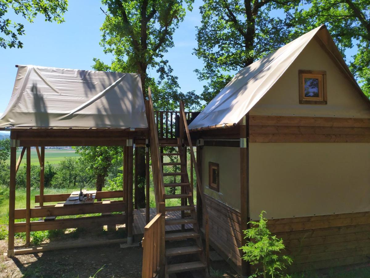 Camping Domaine De Senaud Albon Екстериор снимка
